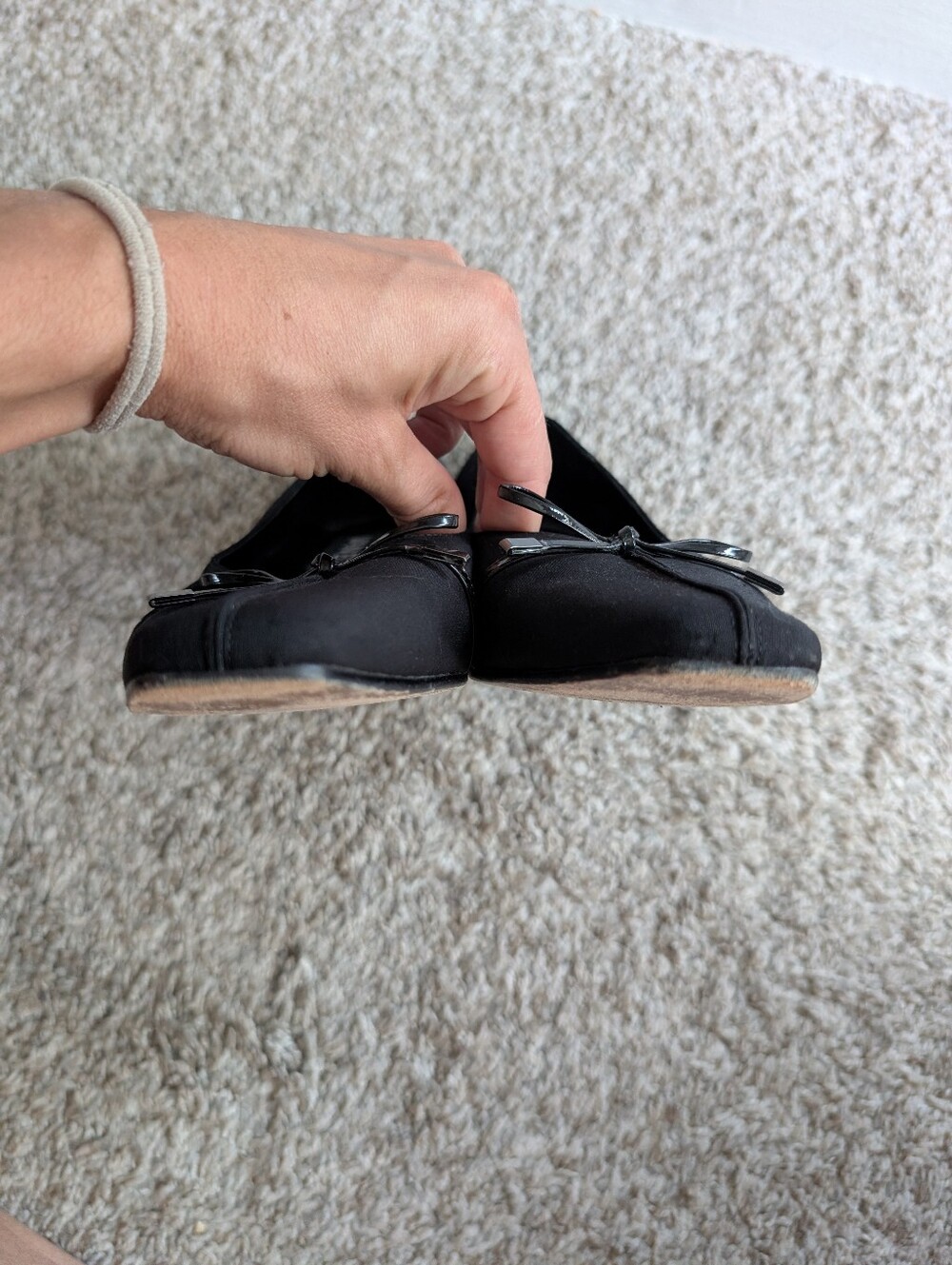 Vaneli Classic Black Kitten Heel Pumps With Point Toe And Bow Details Sz 8W - Picture 6 of 9
